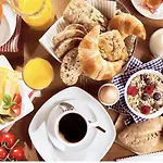 Montami, - By Emerald Apartament *