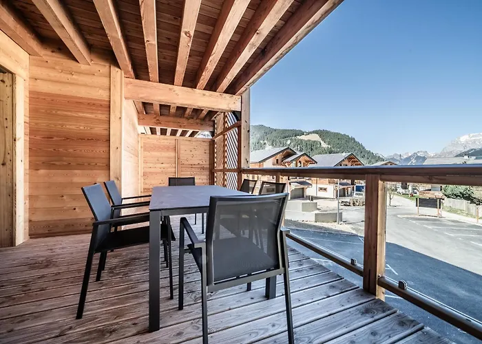 Appartement Montami, - By Emerald Châtel